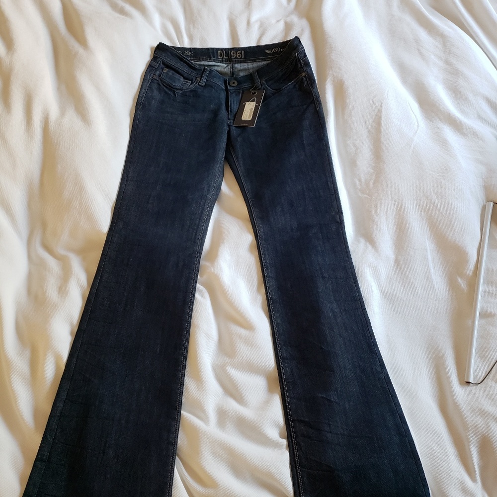 DL1961 Milano Bootcut NWT